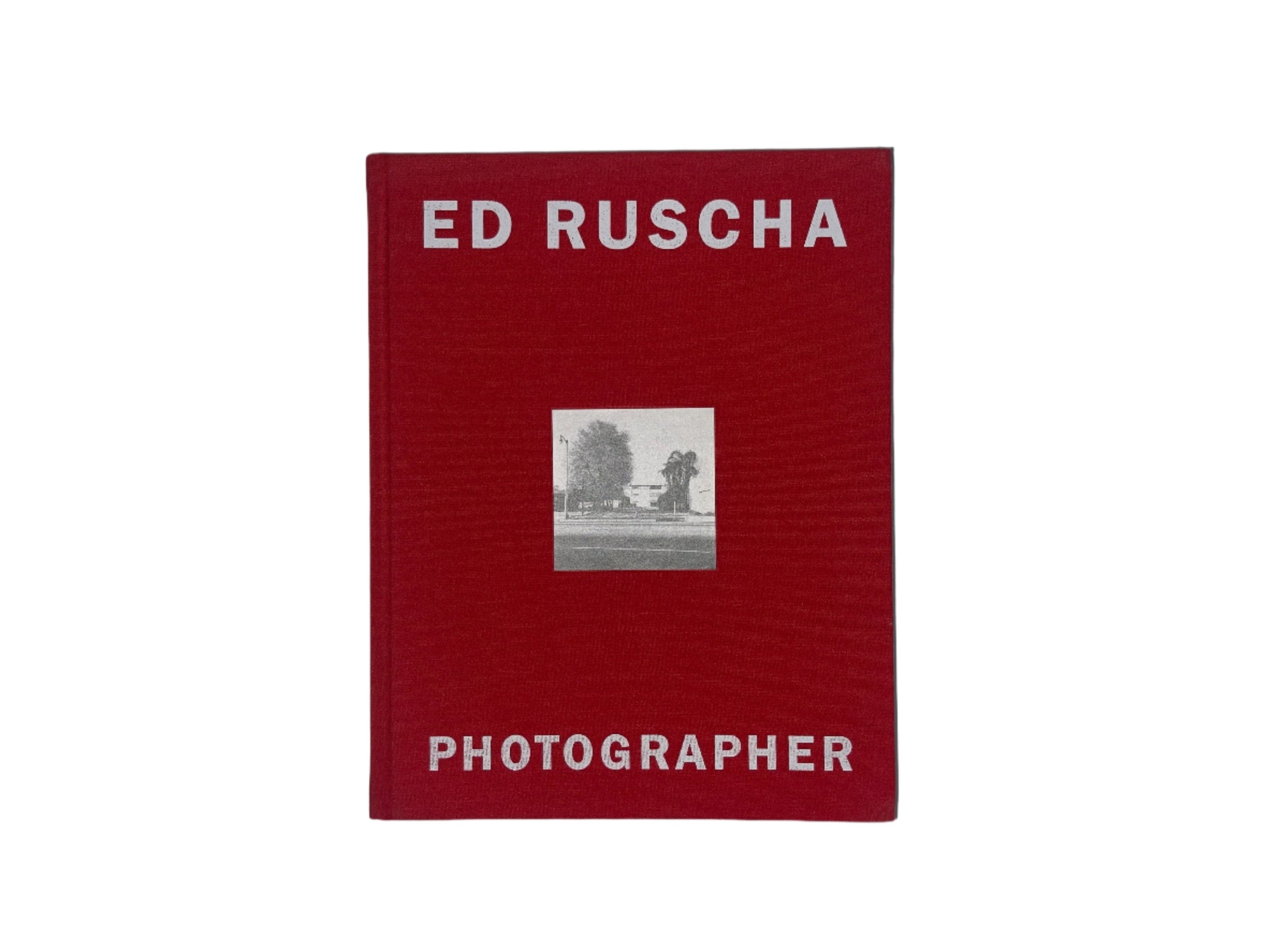 PHOTOGRAPHER / ED RUSCHA 